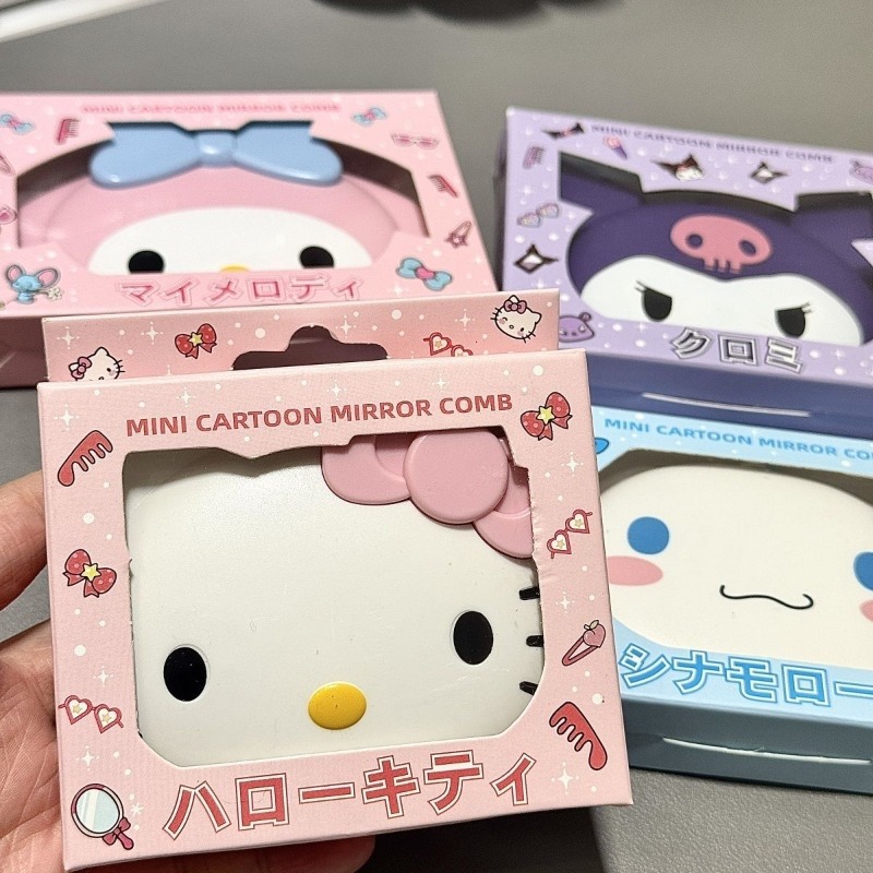Hello Kitty Inspired Flip Open - Travel Accessories Needed 评论和价格