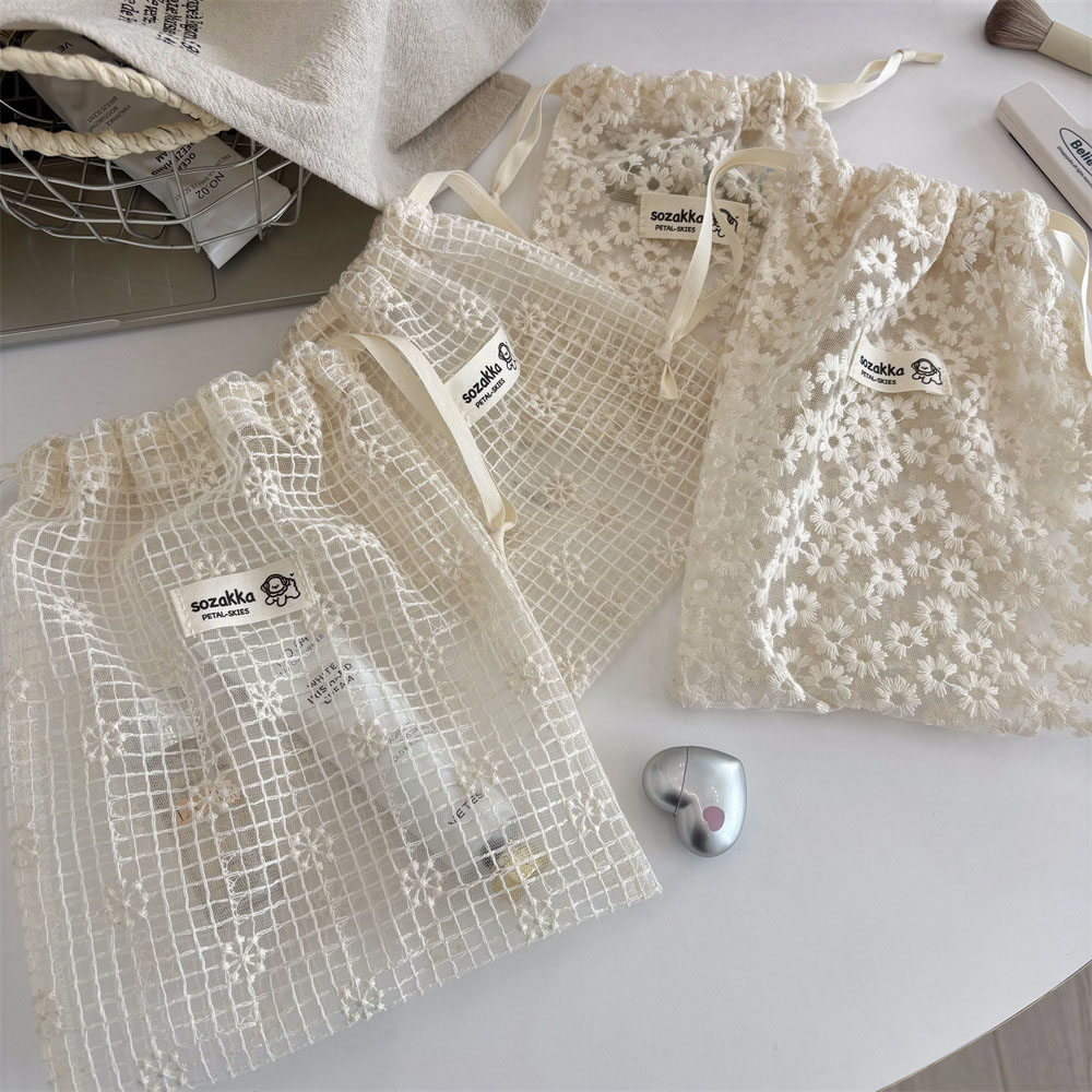 Lace Embroidered Daisy Mesh Dr - Travel Accessories Organizer Bag 评论和价格